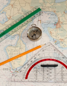 Nord, sud, est, ouest, haut, bas, droite, gauche…